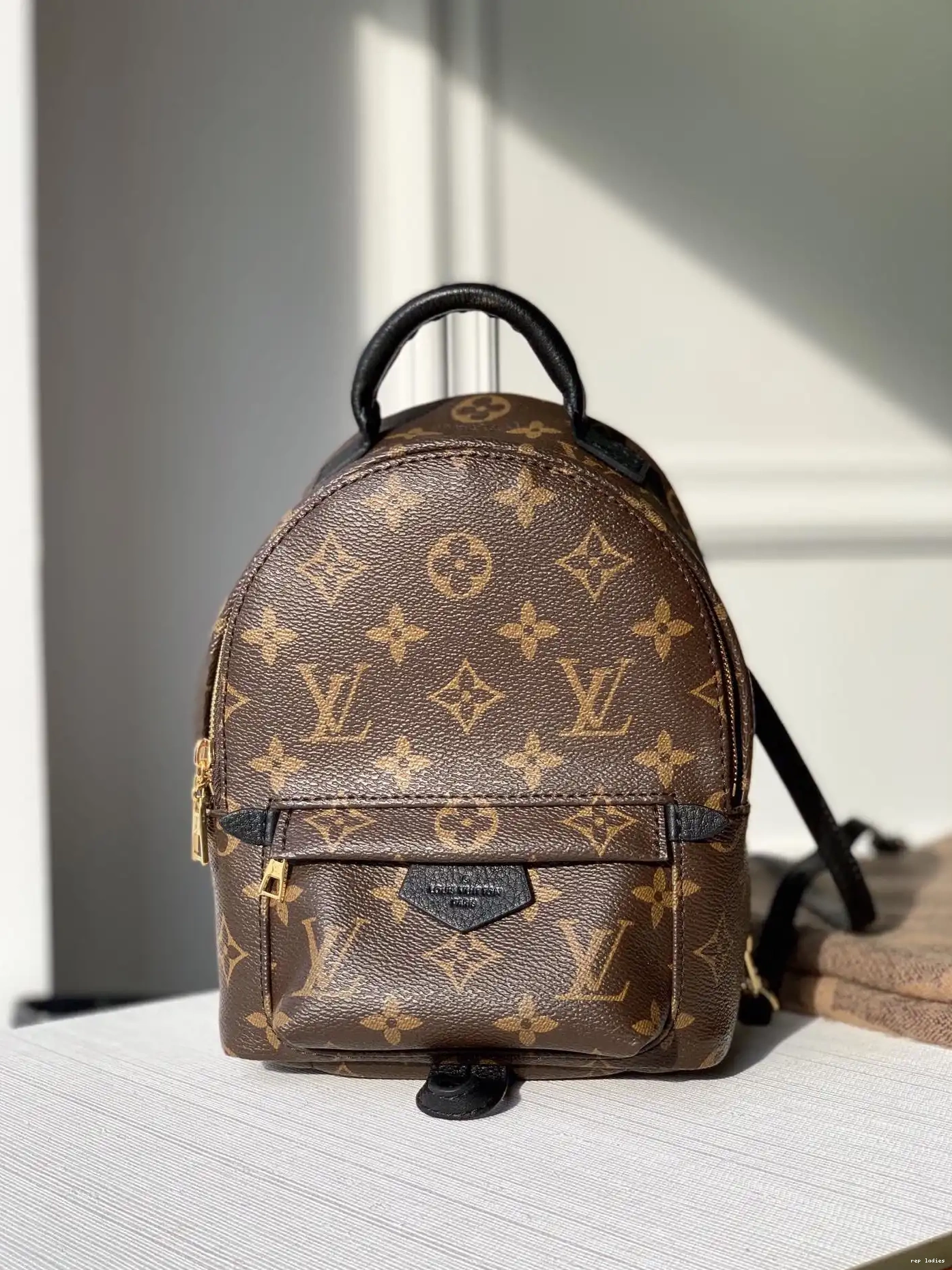 Cheap LOUIS EDITON PALM NEW VUITTON SPRINGS MINI 0601